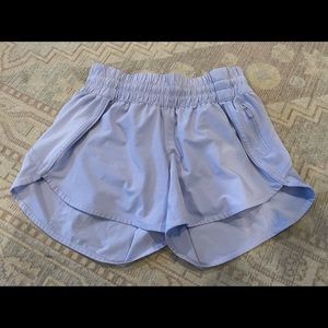 Lululemon Tracker Shorts size 4